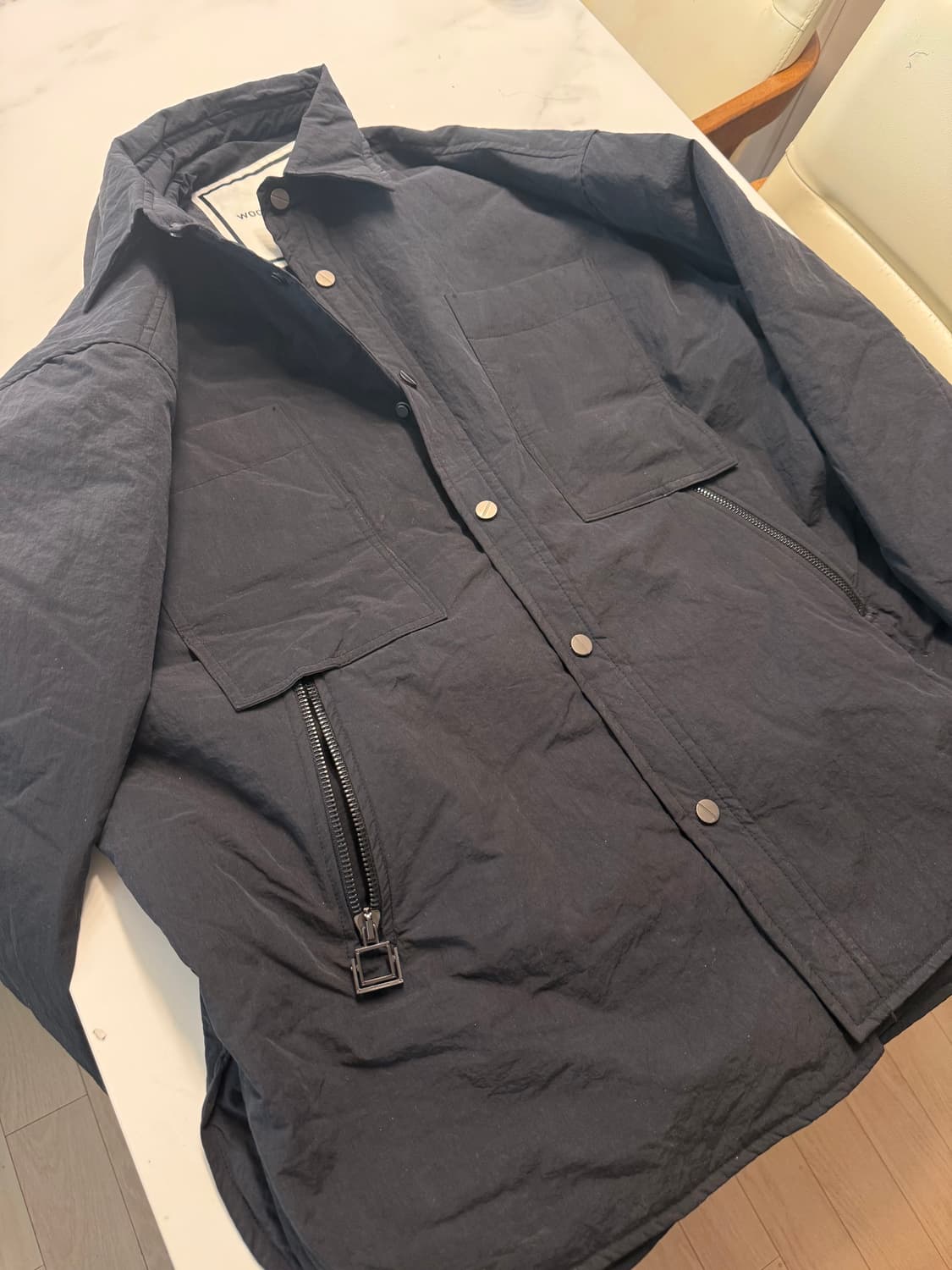 우영미 패디드 셔츠 자켓 52(110-115) 정품 상품이미지2