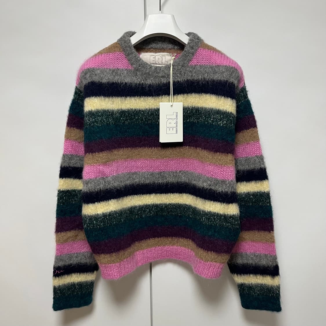 [S,M]이알엘 ERL 25fw 스트라이프 알파카 니트 상품이미지1