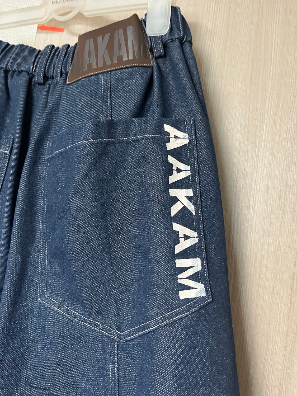 아캄 98 printed knee pin tuck denim 1 상품이미지6
