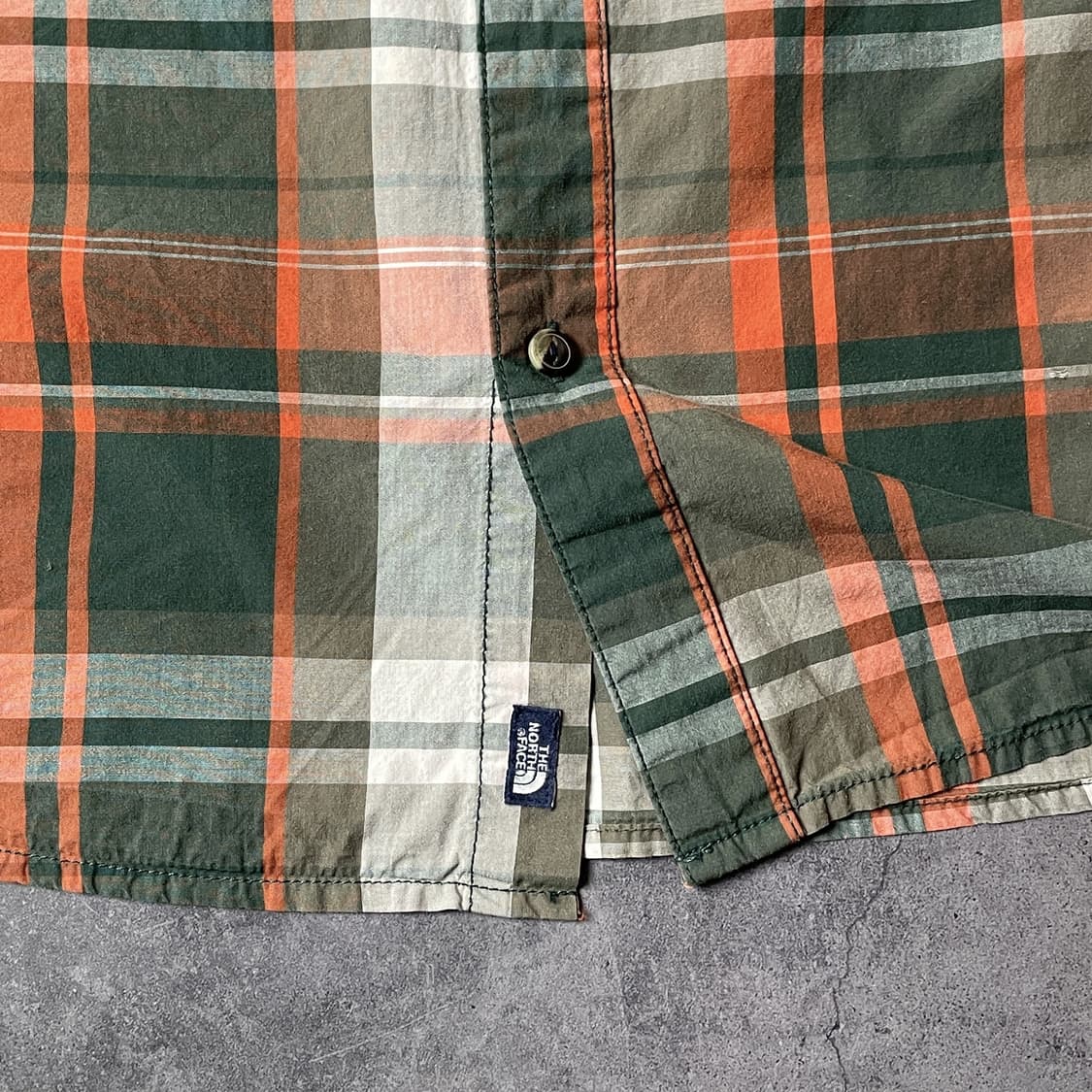 THE NORTH FACE 노스페이스 빈티지 그린 체크 코튼셔츠 상품이미지3