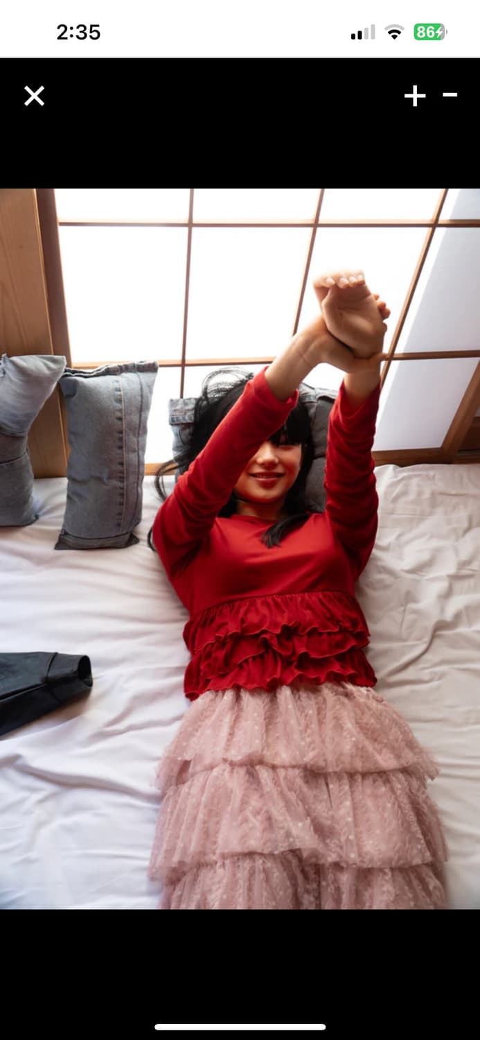 인앤양하모니 프릴 탑 레드 상품이미지2