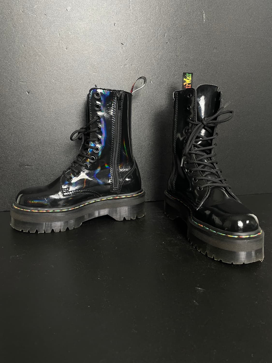 [235] 닥터마틴 제이든 하이 10홀 레인보우 워커 부츠 상품이미지5