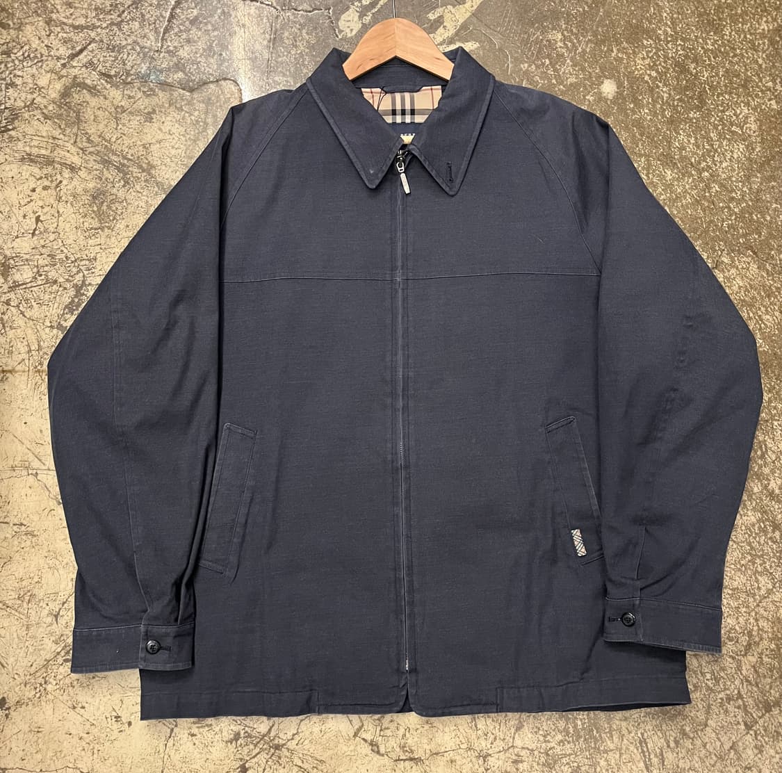 버버리 블루종 상품이미지1