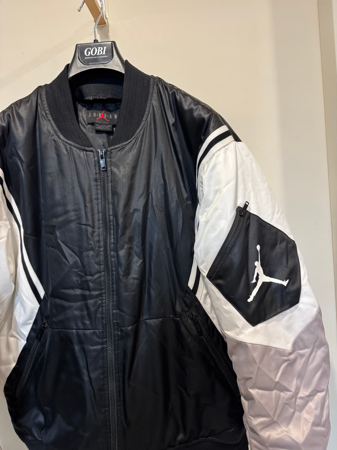 나이키 조던 윙스 MA-1 봄버 자켓 상품이미지5