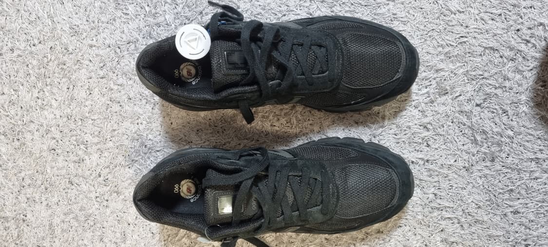 뉴발란스 990v4 트리플 블랙 295 상품이미지3