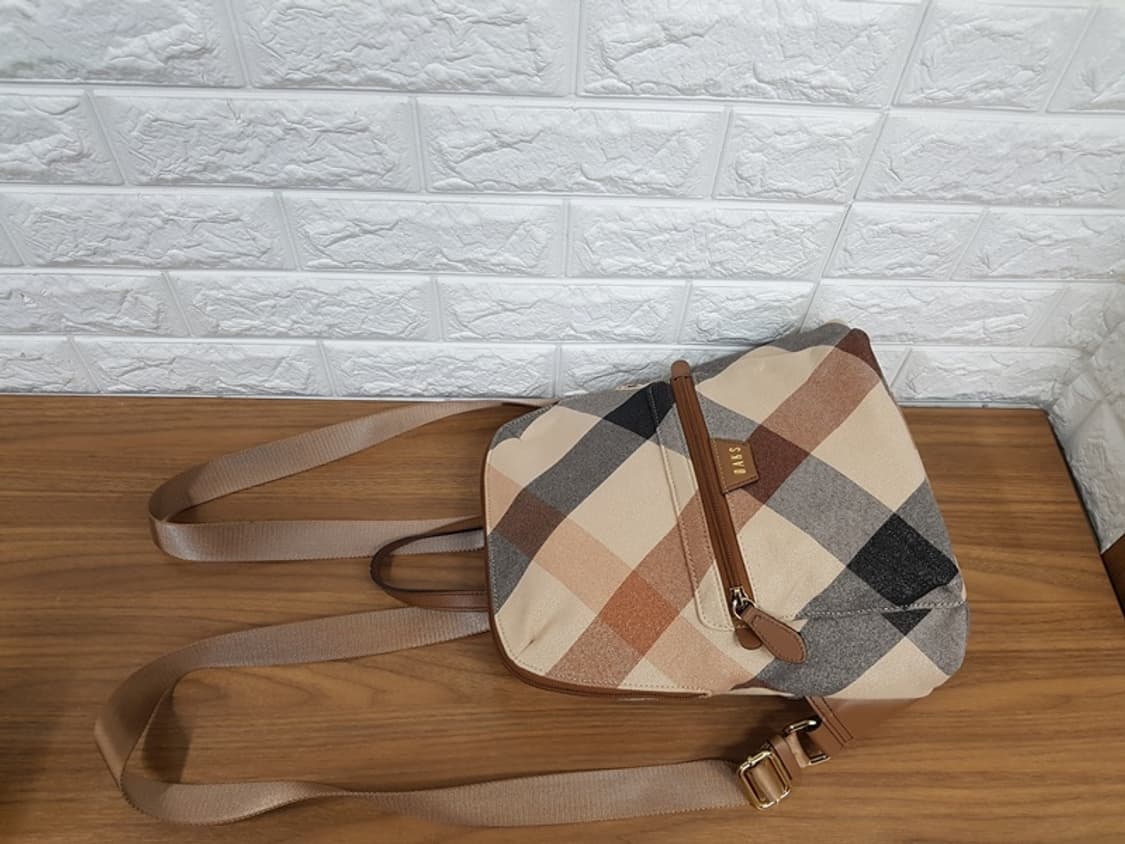 닥스 백팩 (정품)  상품이미지5