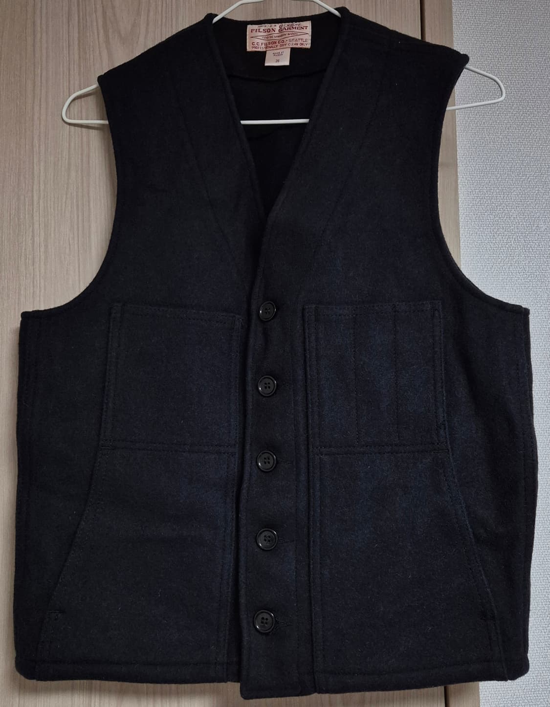 [FILSON] 필슨 베스트 네이비 36 상품이미지1
