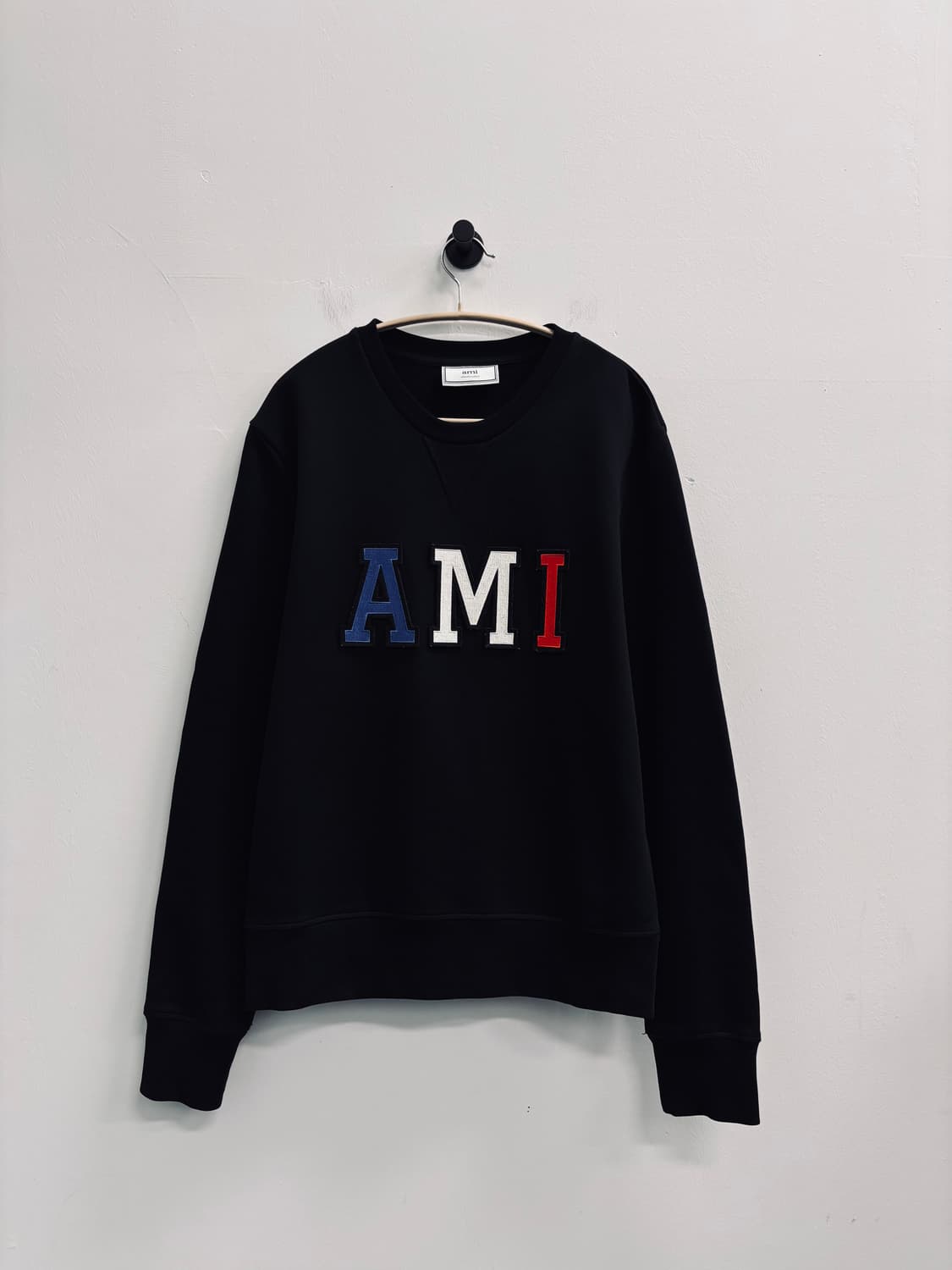 AMI 아미 맨투맨 상품이미지1