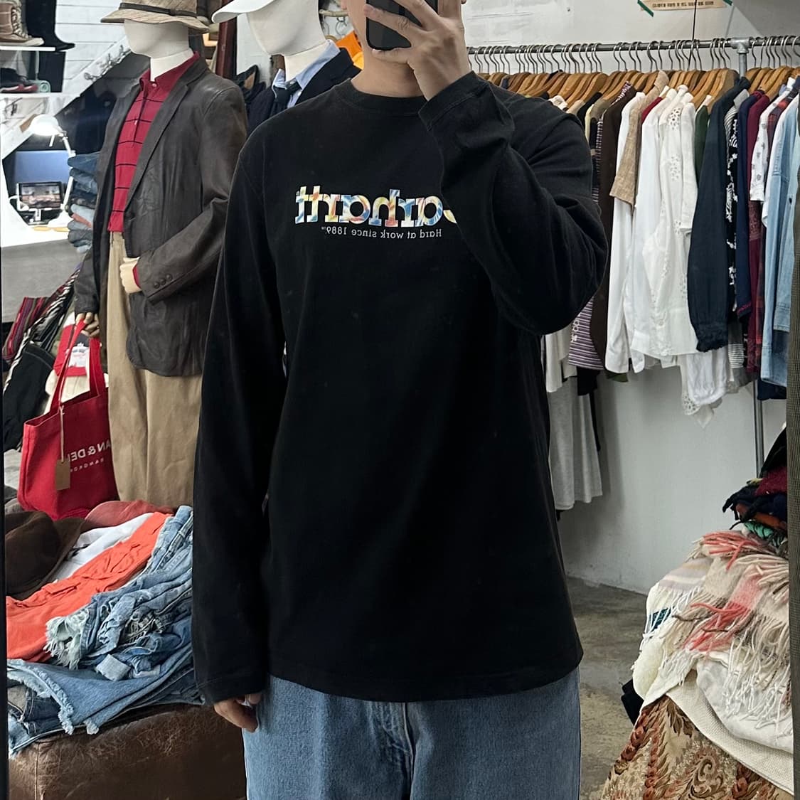 (착용컷) 칼하트 롱 슬리브 (남성용 100) 상품이미지3