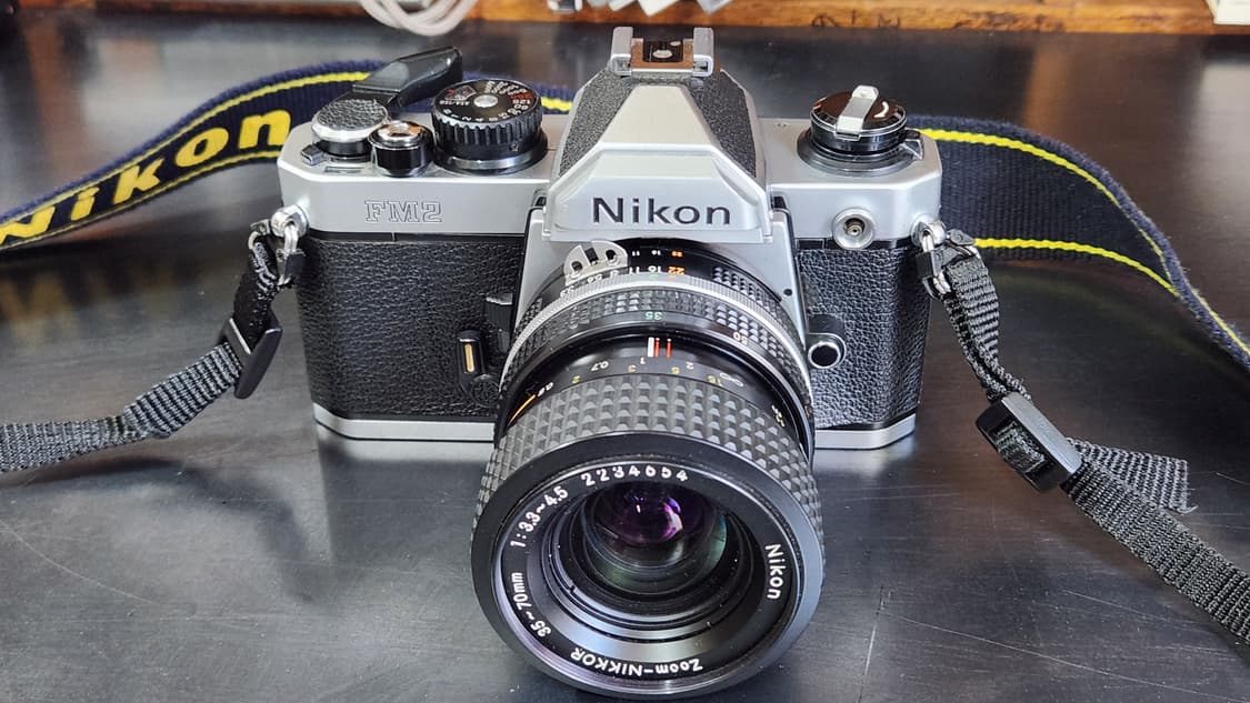 니콘 FM2 필름 카메라 + 35-70mm + 75-150mm f3.5 상품이미지1