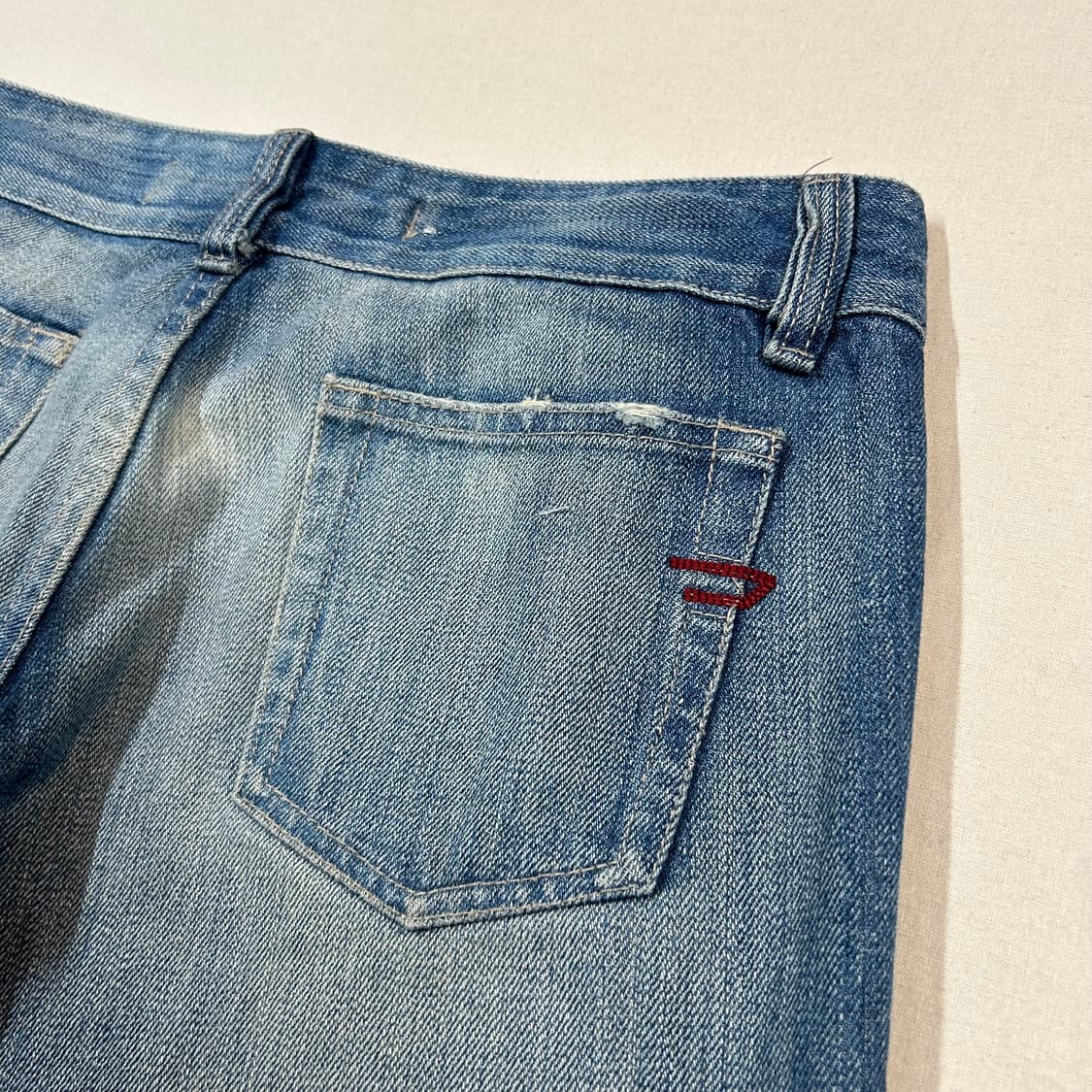 30inch) 디젤 DIESEL 로우라이즈 데님 청바지 상품이미지3