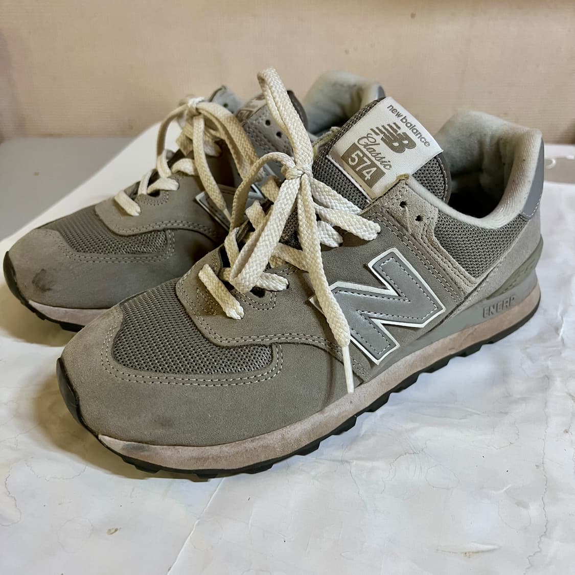 [265] 뉴발란스 574 그레이 ml574egg 상품이미지1