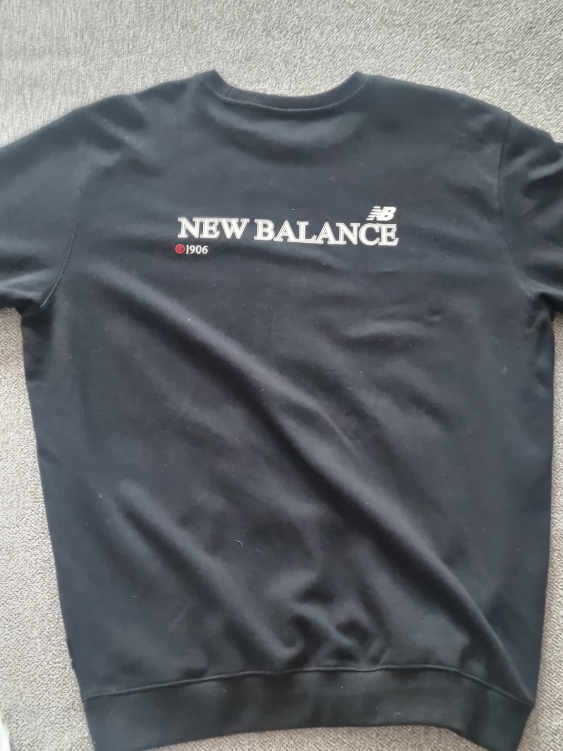 뉴발란스 맨투맨 상품이미지4