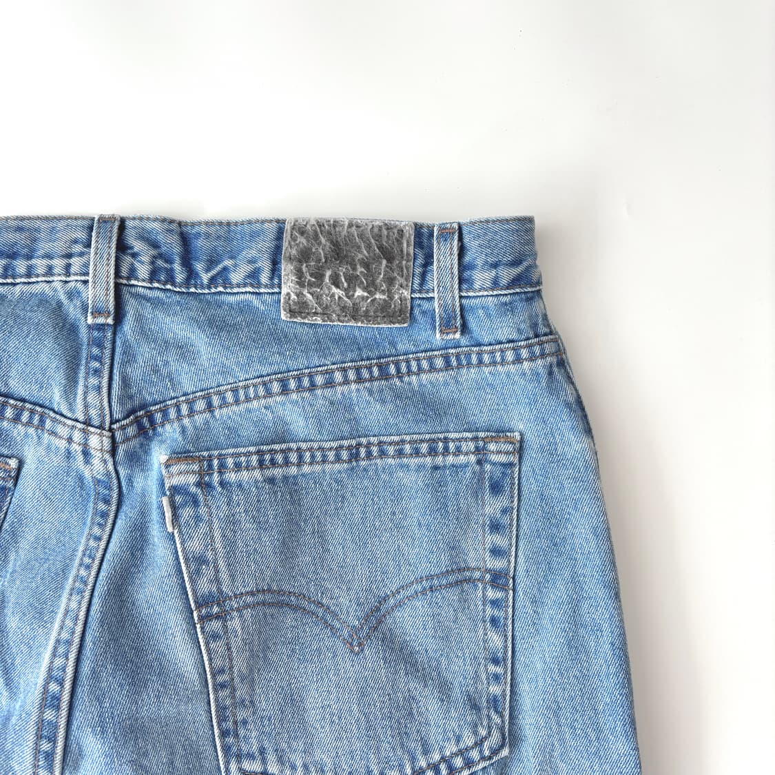 90s 리바이스 실버탭 배기진 연청 상품이미지3
