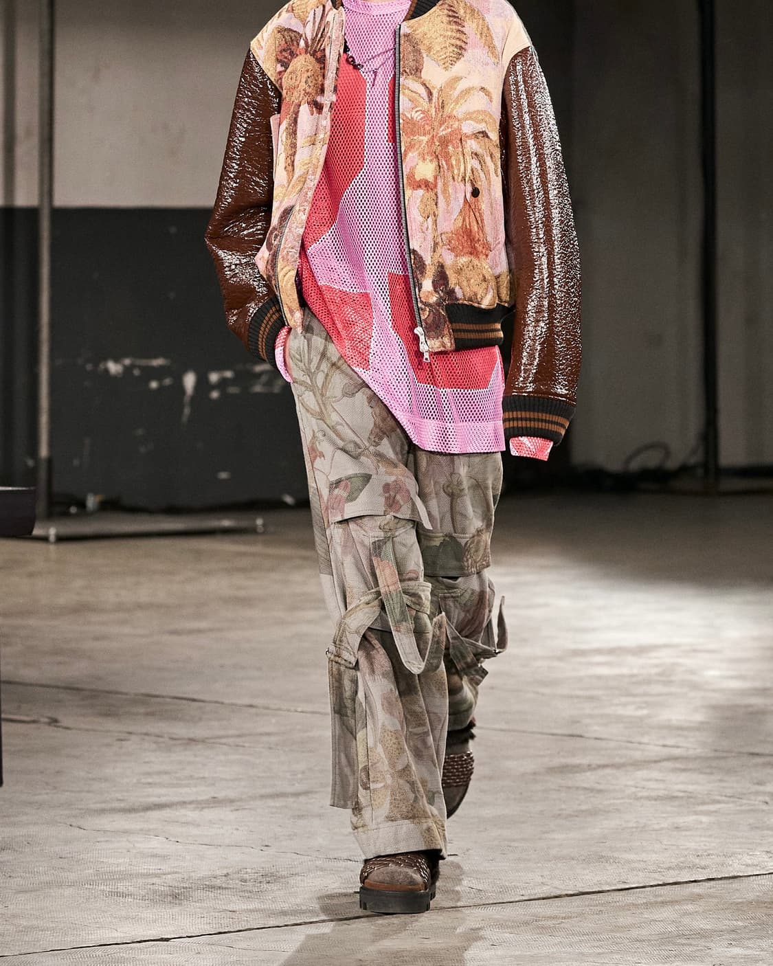 [S] 드리스반노튼 23fw 플로랄 스트랩 팬츠 상품이미지2