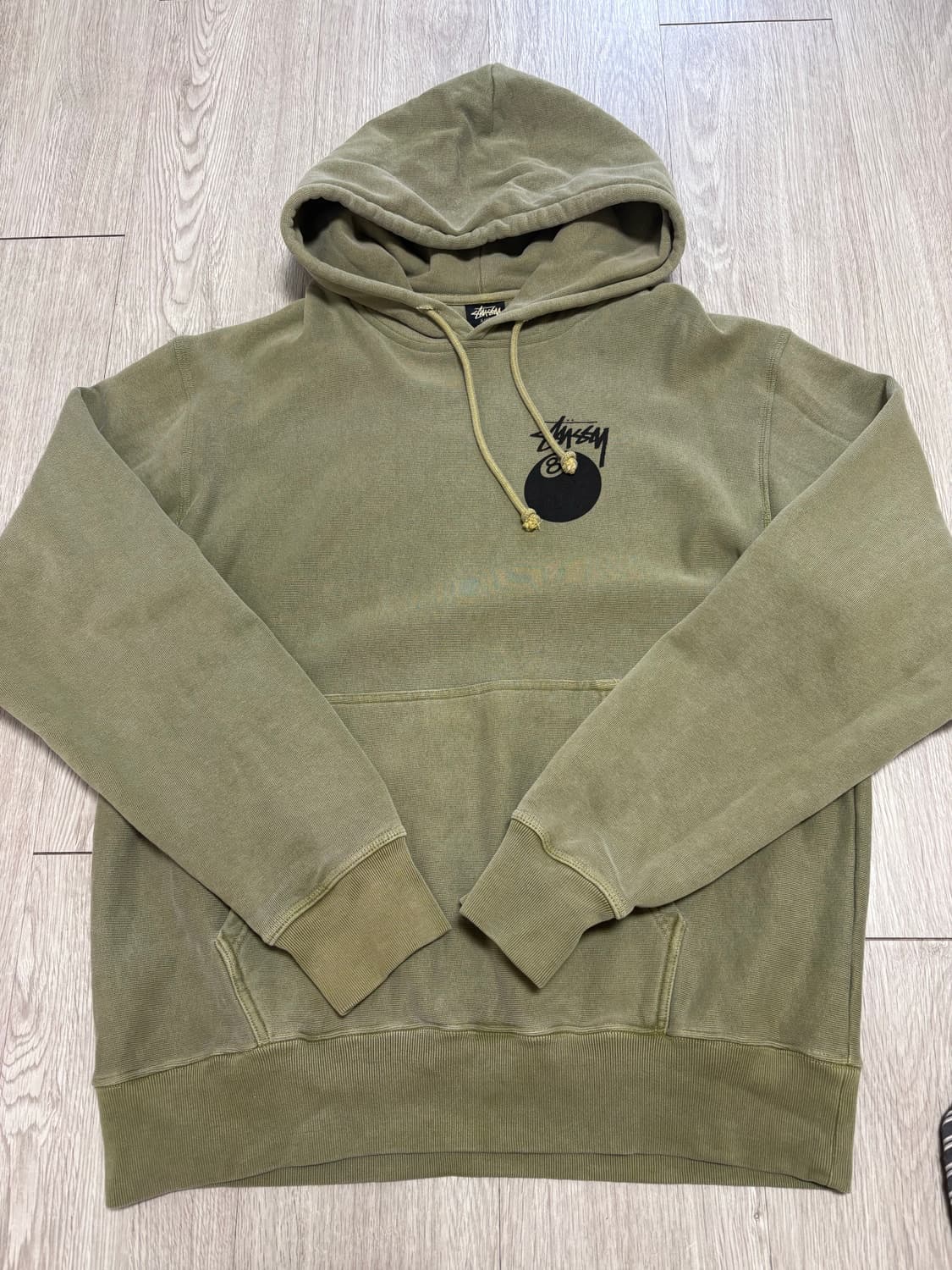 스투시 8볼 후드티 상품이미지2