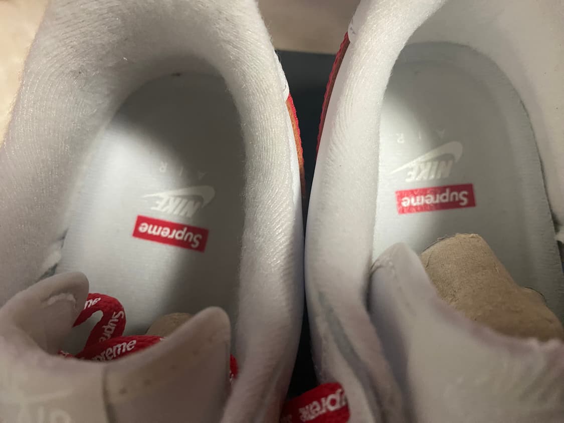 나이키 x 슈프림 에어포스 1 로우 화이트 스피드 레드 - 상하이 스토어 상품이미지7