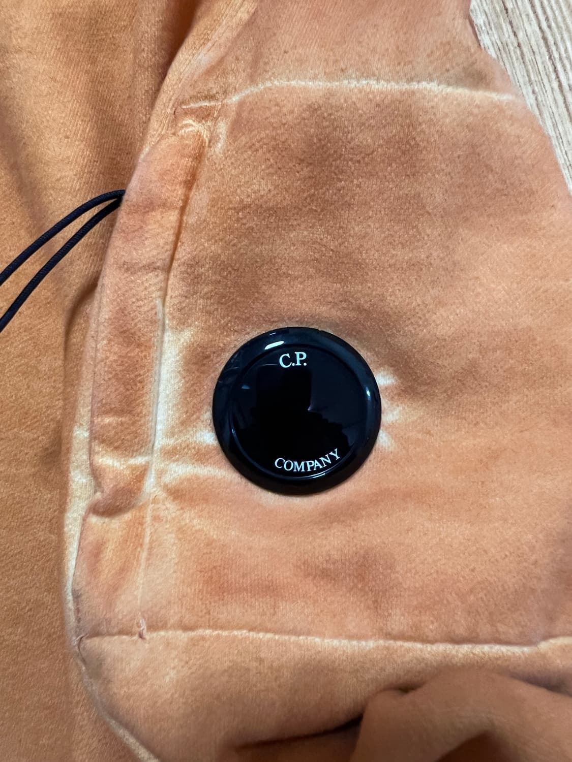 cp컴퍼니 맨투맨 상품이미지2