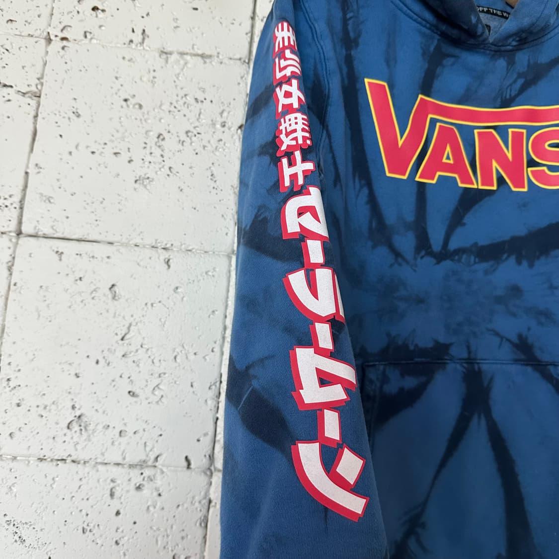 우먼L 반스 세일러문 후드티 상품이미지4