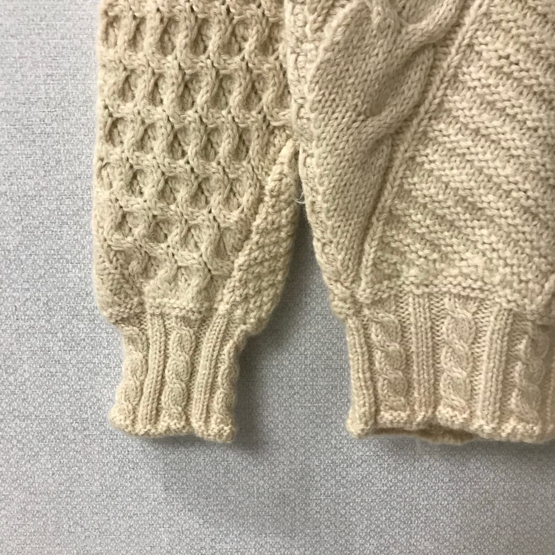 Island shower knit 라운드 케이블 니트 상품이미지3