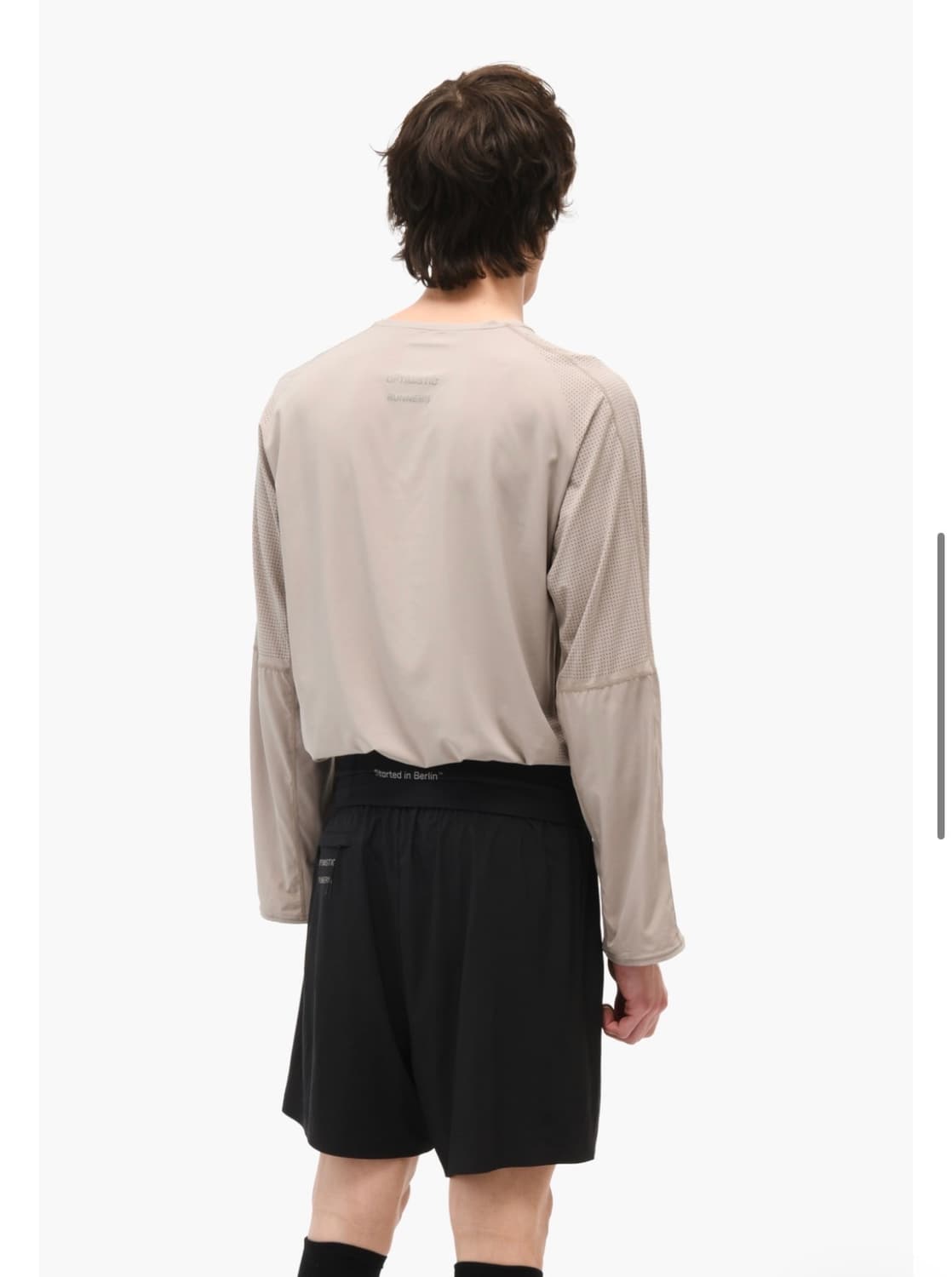 옵티미스틱러너스 Perforated Longsleeve 카멜 상품이미지3