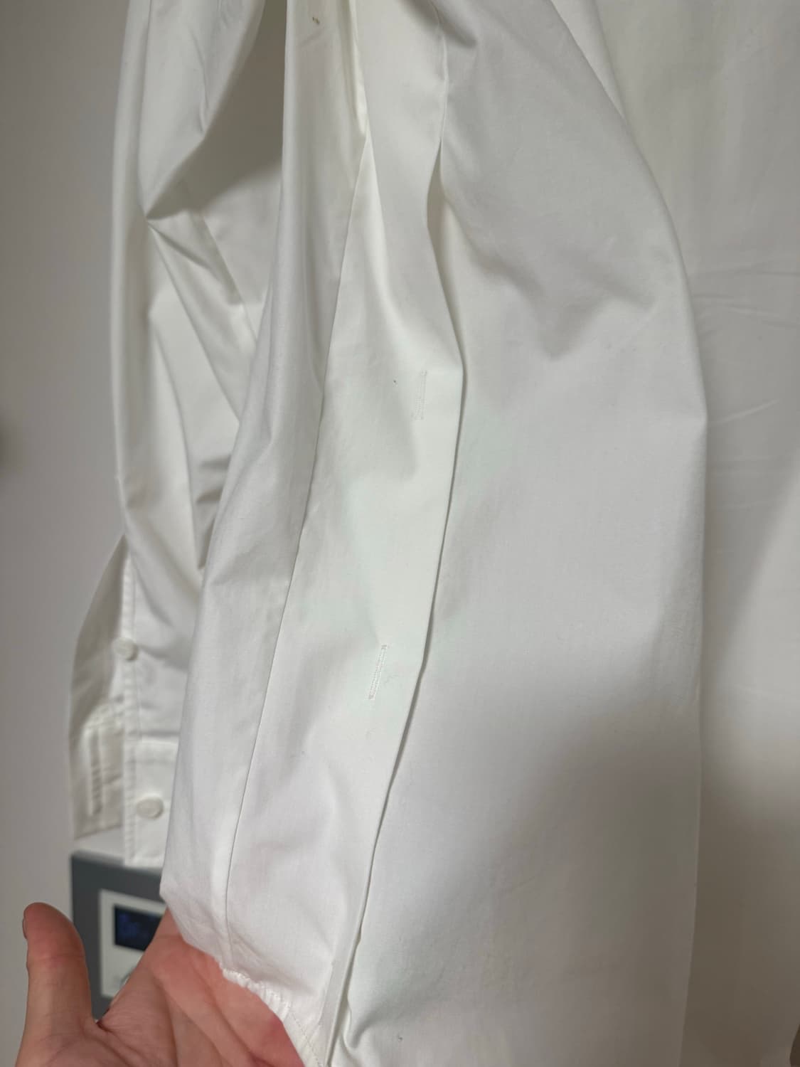 솔리드옴므 백로고 셔츠 상품이미지2