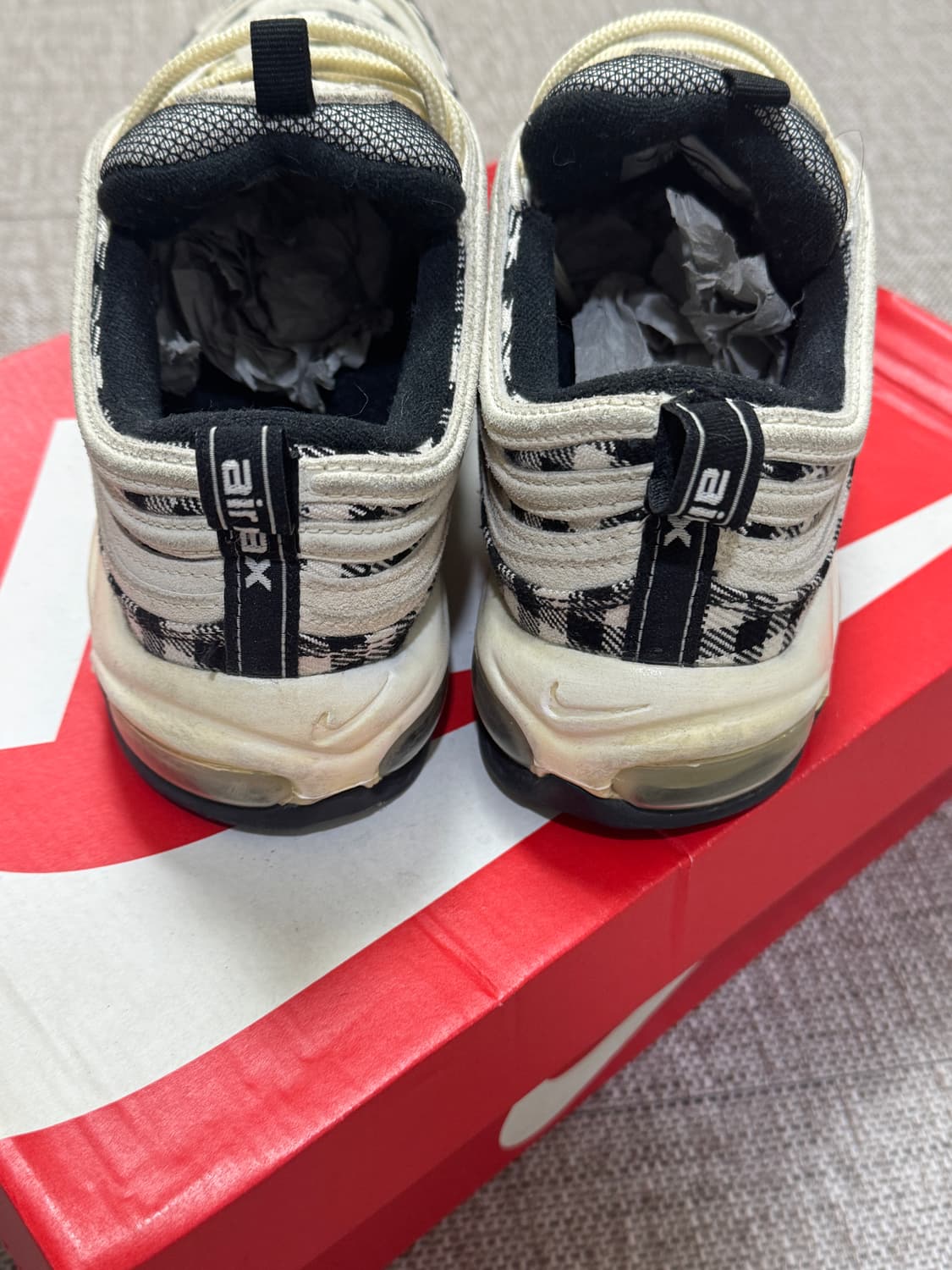 나이키 에어맥스 97 프리미엄 플라넬 깅엄체크 타탄 250 상품이미지4