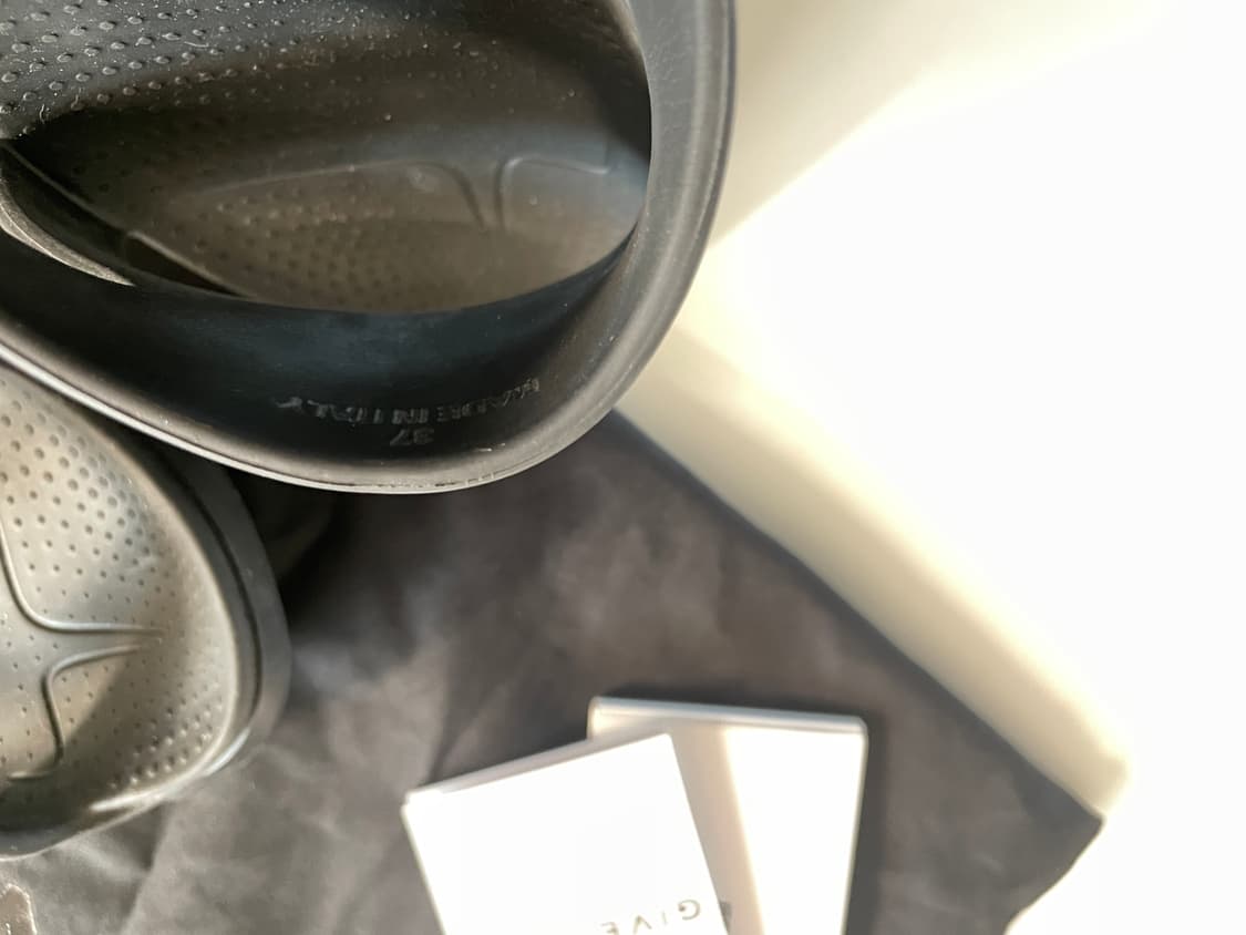 GIVENCHY 지방시 슬리퍼 블랙 (235-240) 상품이미지5