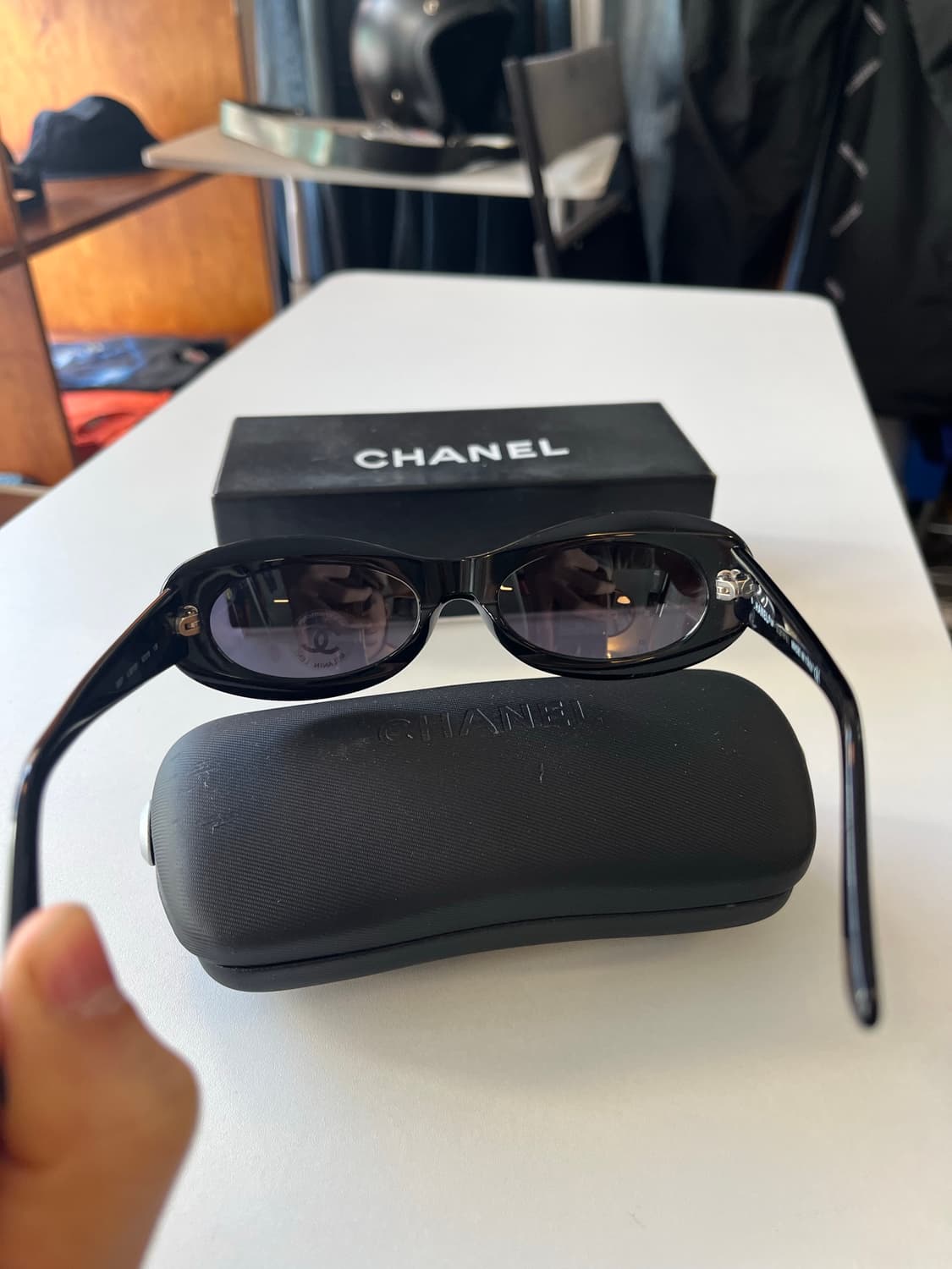 샤넬 빈티지 90‘s chanel mod.5007 블랙 선글라스 상품이미지3