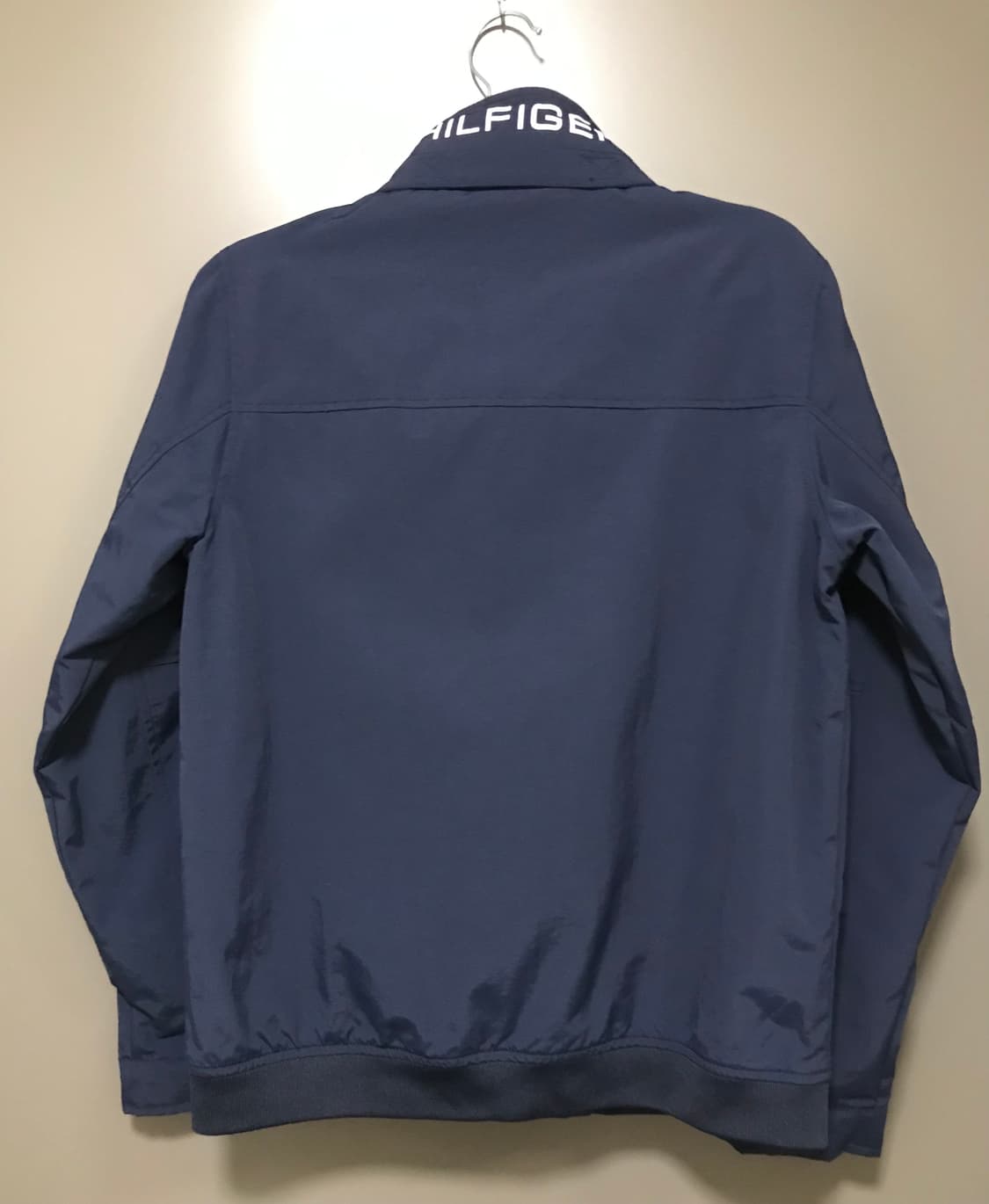 타미힐피거 바람막이 상품이미지4