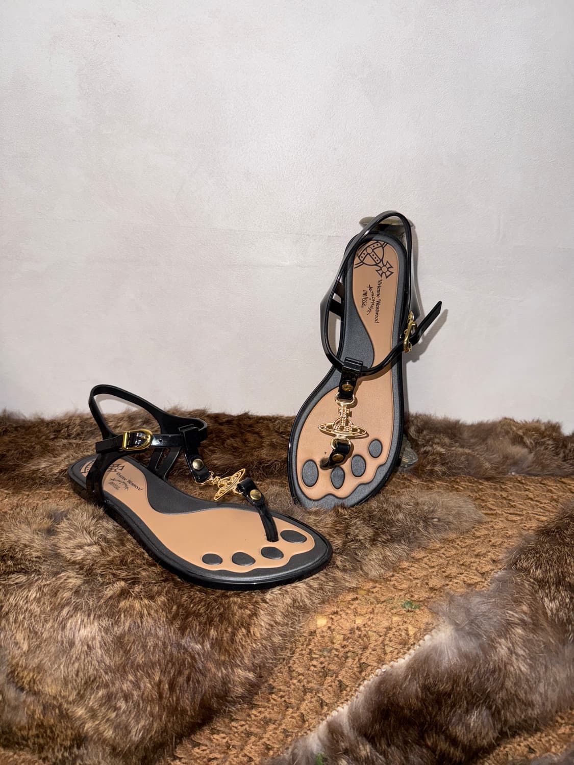 Vivienne WestwoodxMelissa orb flip flops 상품이미지1