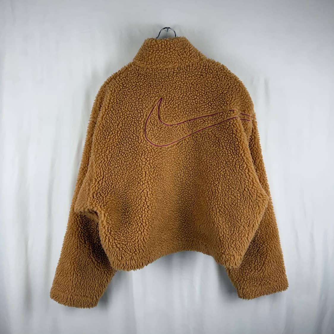 (무료배송)L) 나이키 우먼스 셰르파 스우시 플리스 크롭 자켓 베이지 상품이미지6