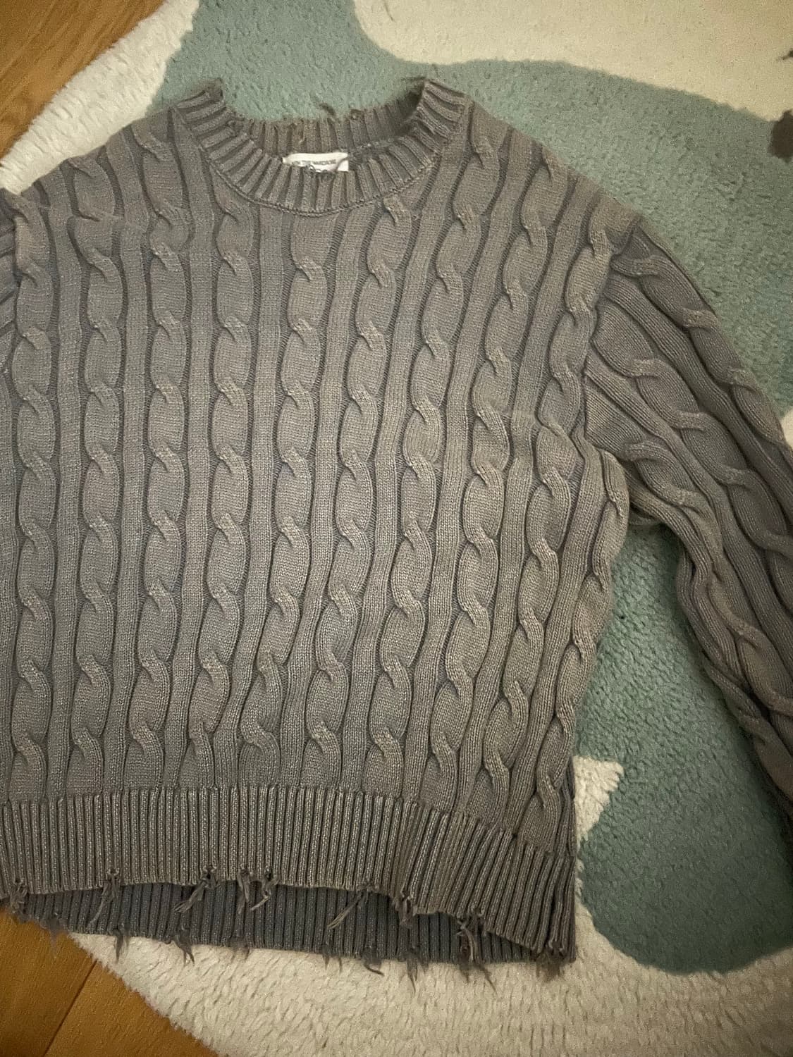 밈더워드로브 데미지 케이블 니트 상품이미지1