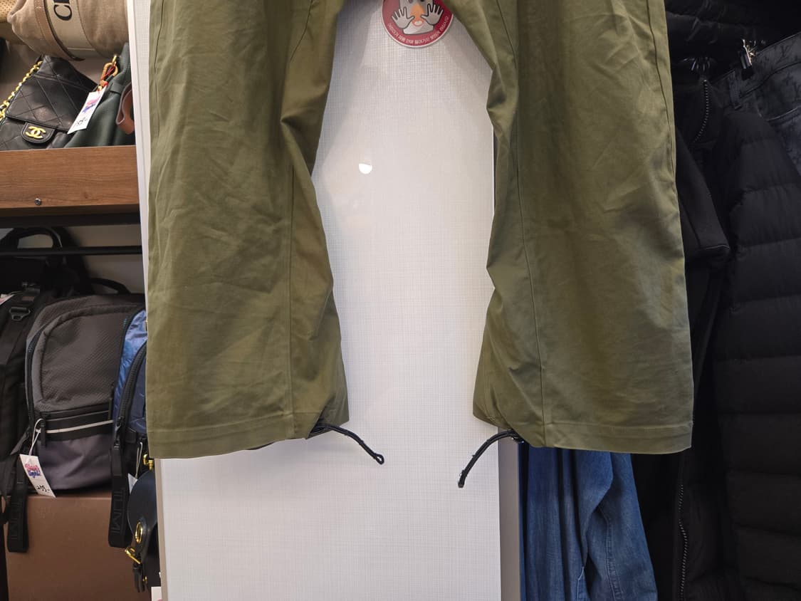 [쿨거환영]나이키 ACG 디플로이 카고 팬츠 상품이미지3