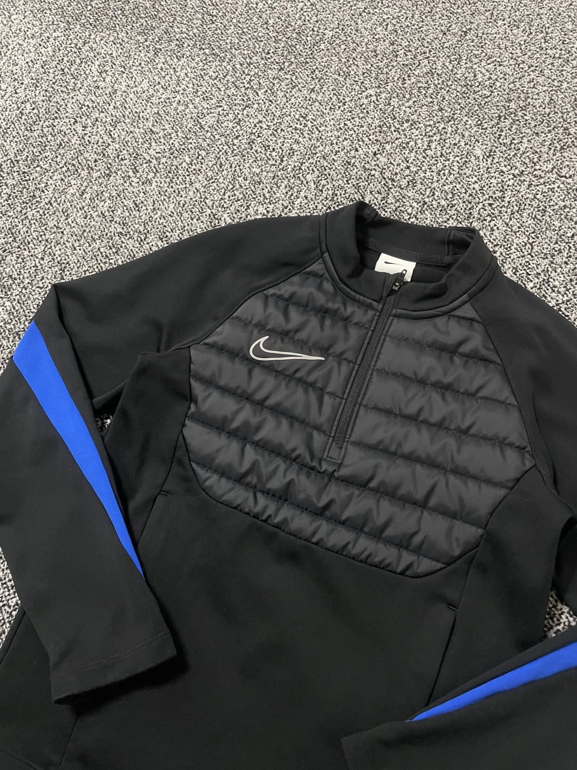 빈티지9. 나이키 써마핏 아카데미 윈터 워리어 드릴 탑 롱슬리브 긴팔티 상품이미지2