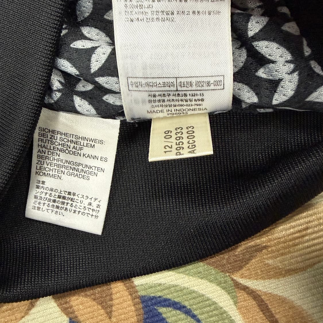 (우먼즈XS)아디다스 트레포일 트랙탑 져지(블랙,뒷판 빅로고) 상품이미지4