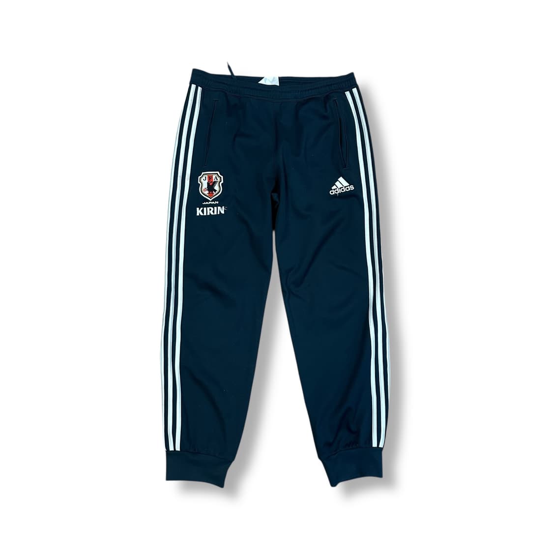 아디다스 일본국대 트랙팬츠 상품이미지1