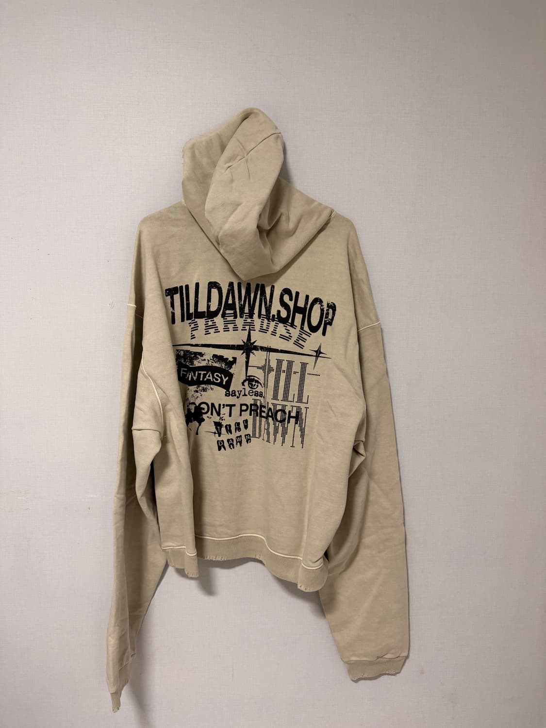 틸던 후드티 상품이미지2