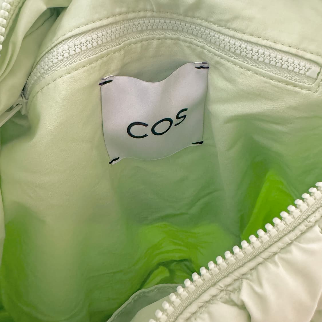 cos 코스 구름백 오버사이즈 그린 메론빵 상품이미지4