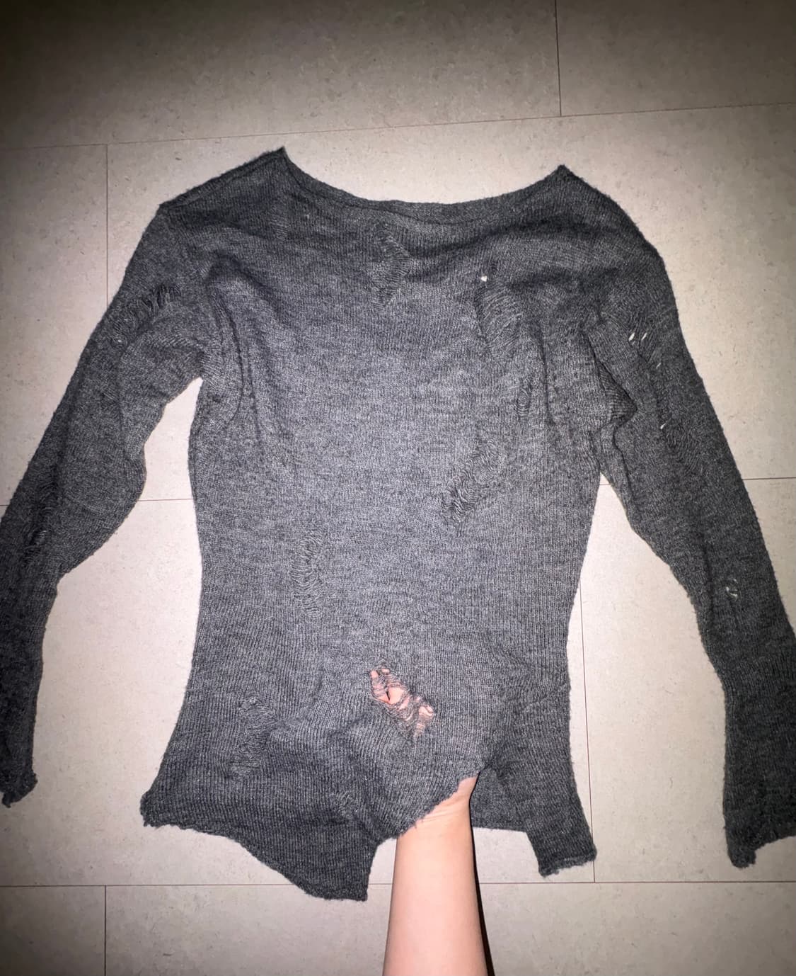 회색 니트 grey knitwear 상품이미지2