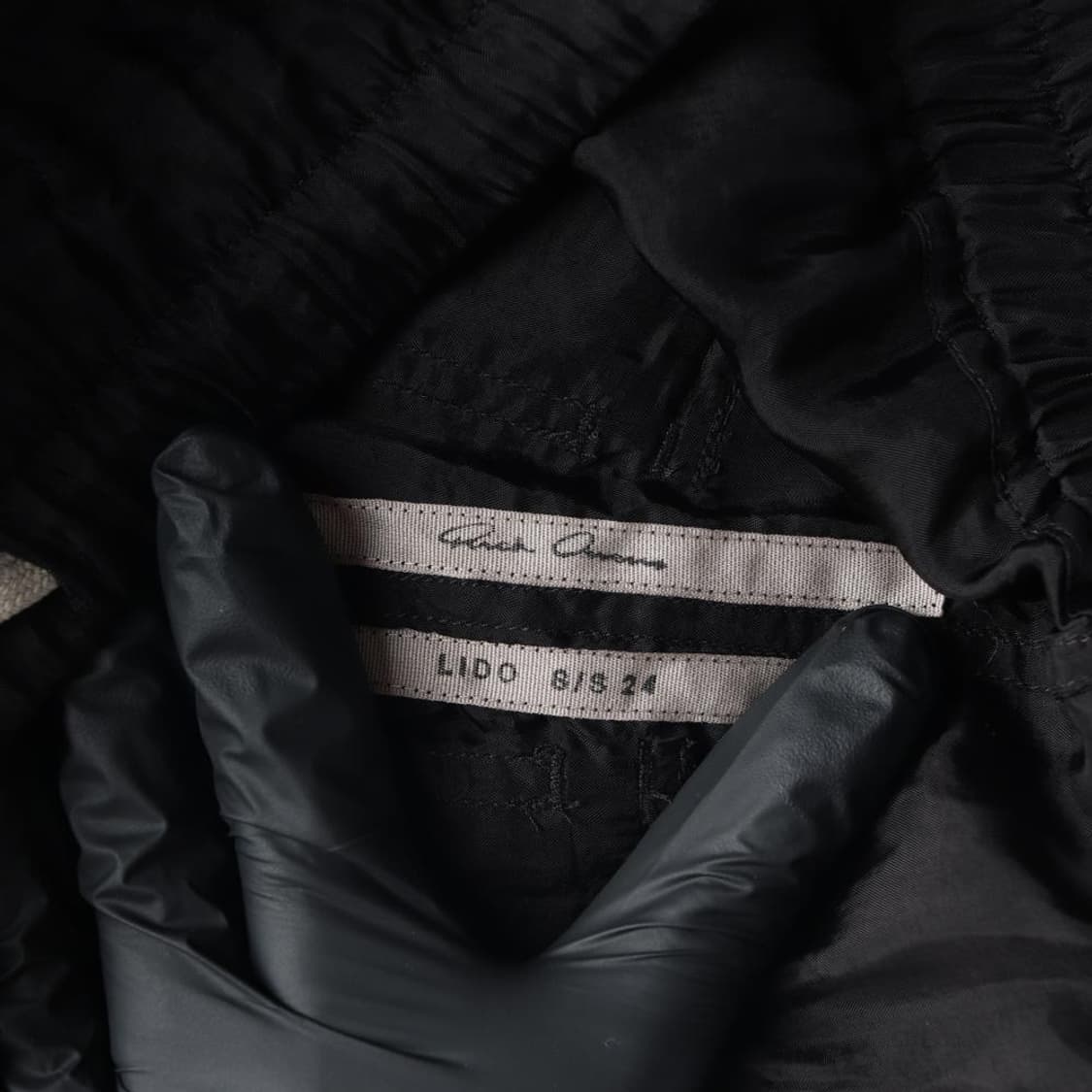 [S]릭 오웬스 리도 박서 인 실크 쇼츠 반바지
 상품이미지5