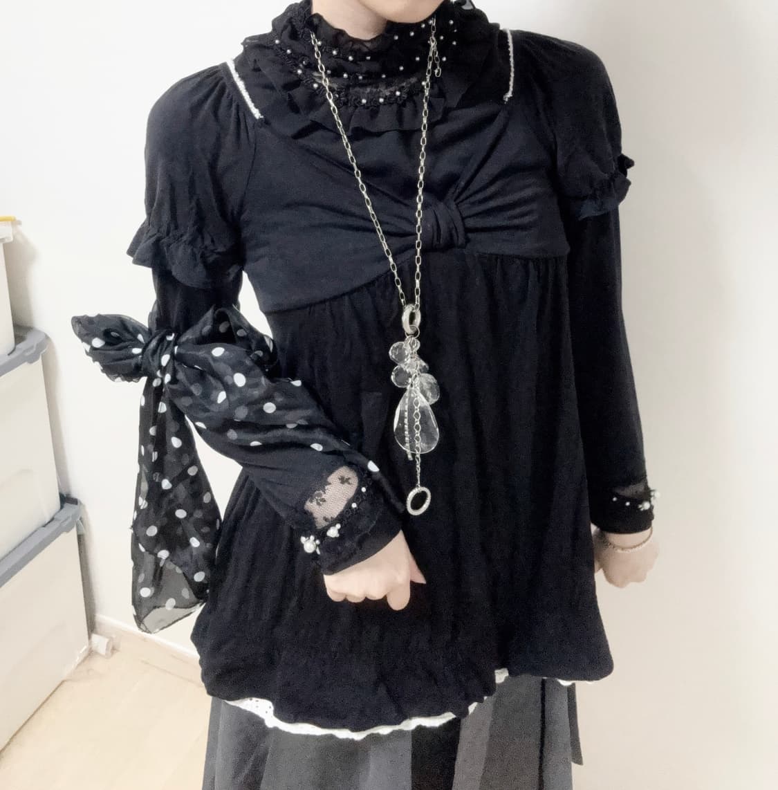 axes femme 진주 리본 블라우스 세트 상품이미지1