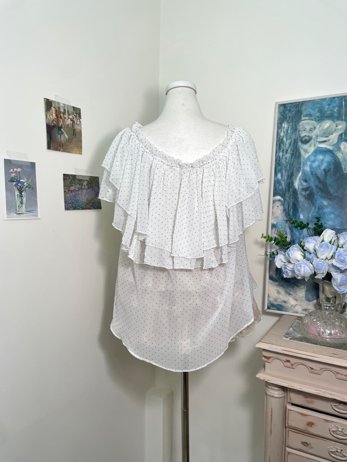 white dot ruffle button blouse 상품이미지3