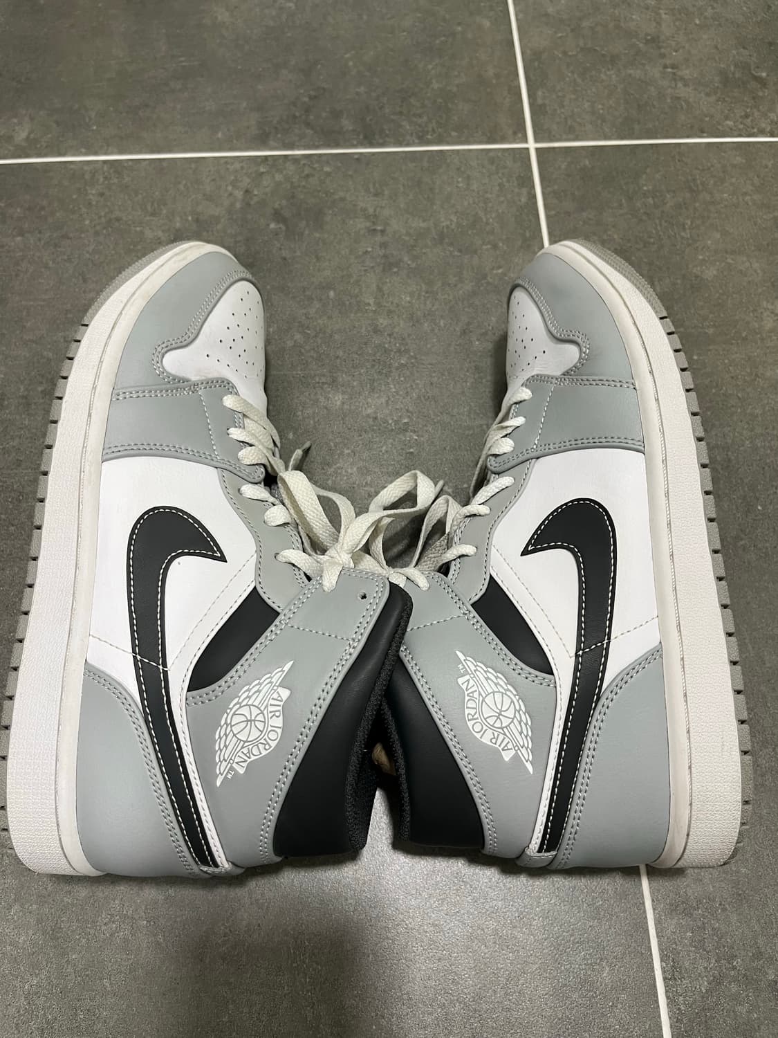 265)나이키 조던 1 미드 라이트 스모크 그레이 앤트러사이트 상품이미지5