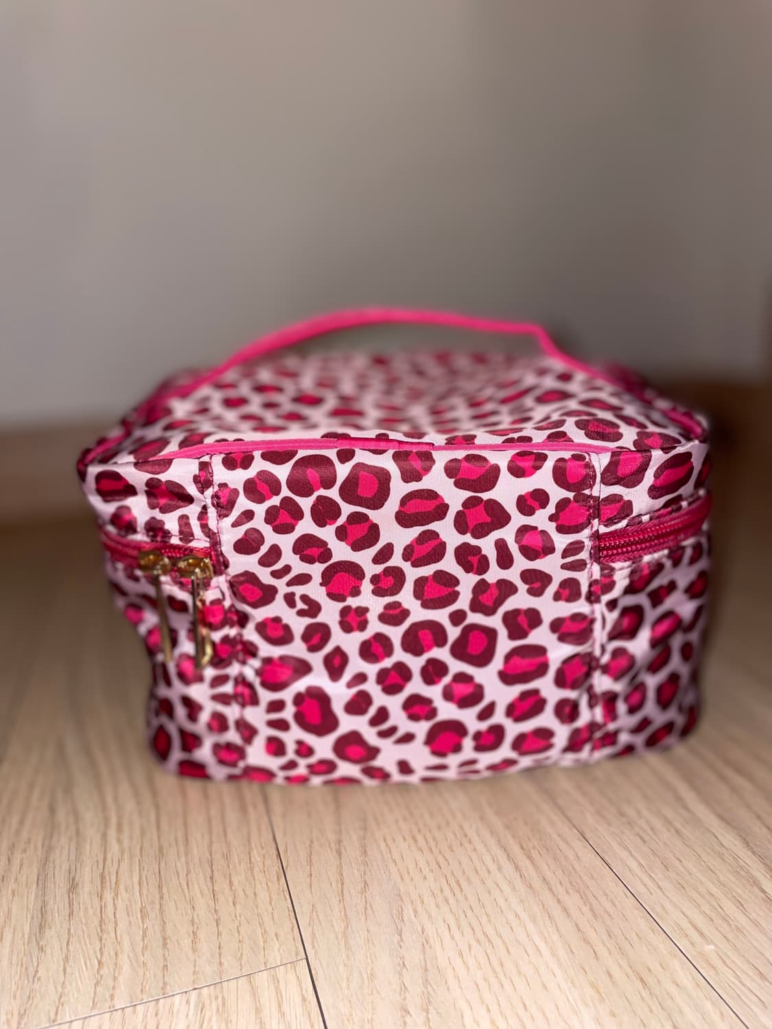 egg 에그 갸루 핑크 레오파드 파우치 상품이미지2