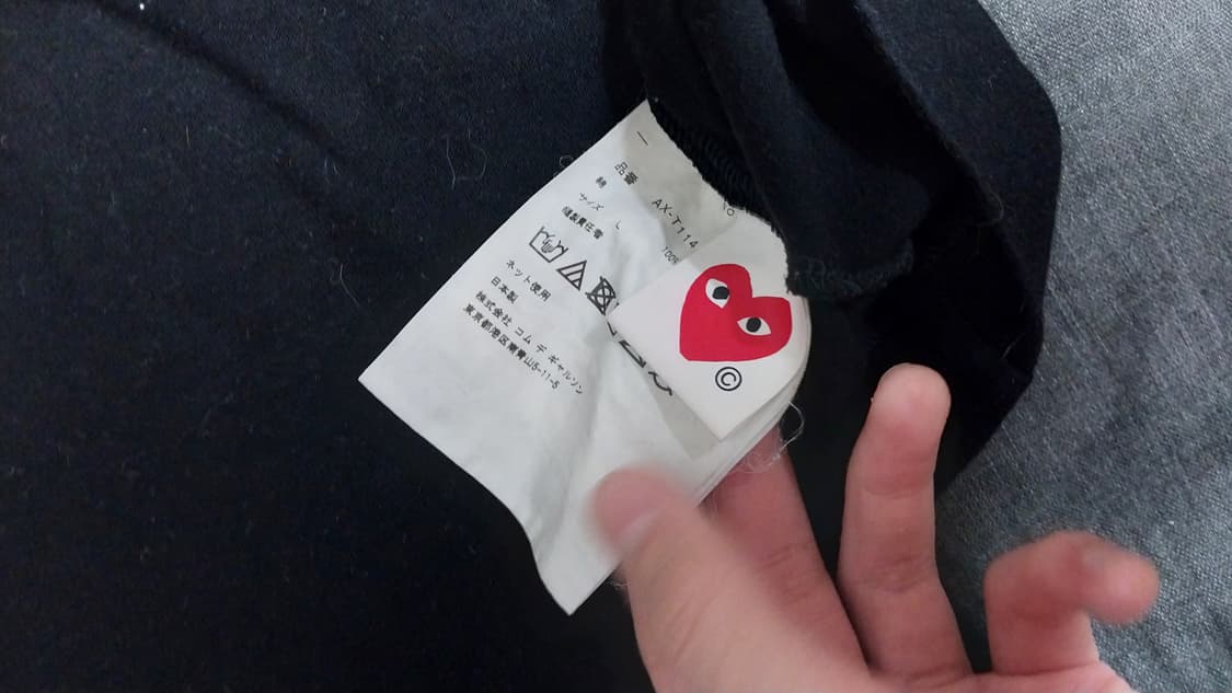 COMME des GARÇONS PLAY 인버티드 하트로고 티셔츠 상품이미지3