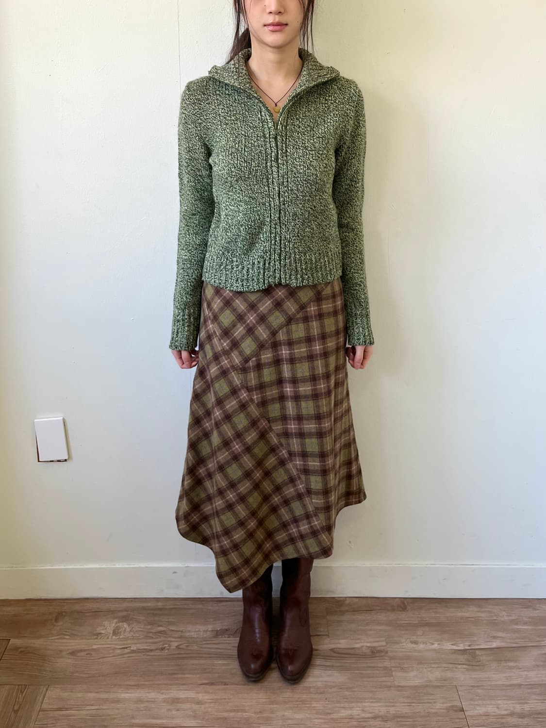 MAX&Co. 올리브 그린 니트집업 상품이미지8