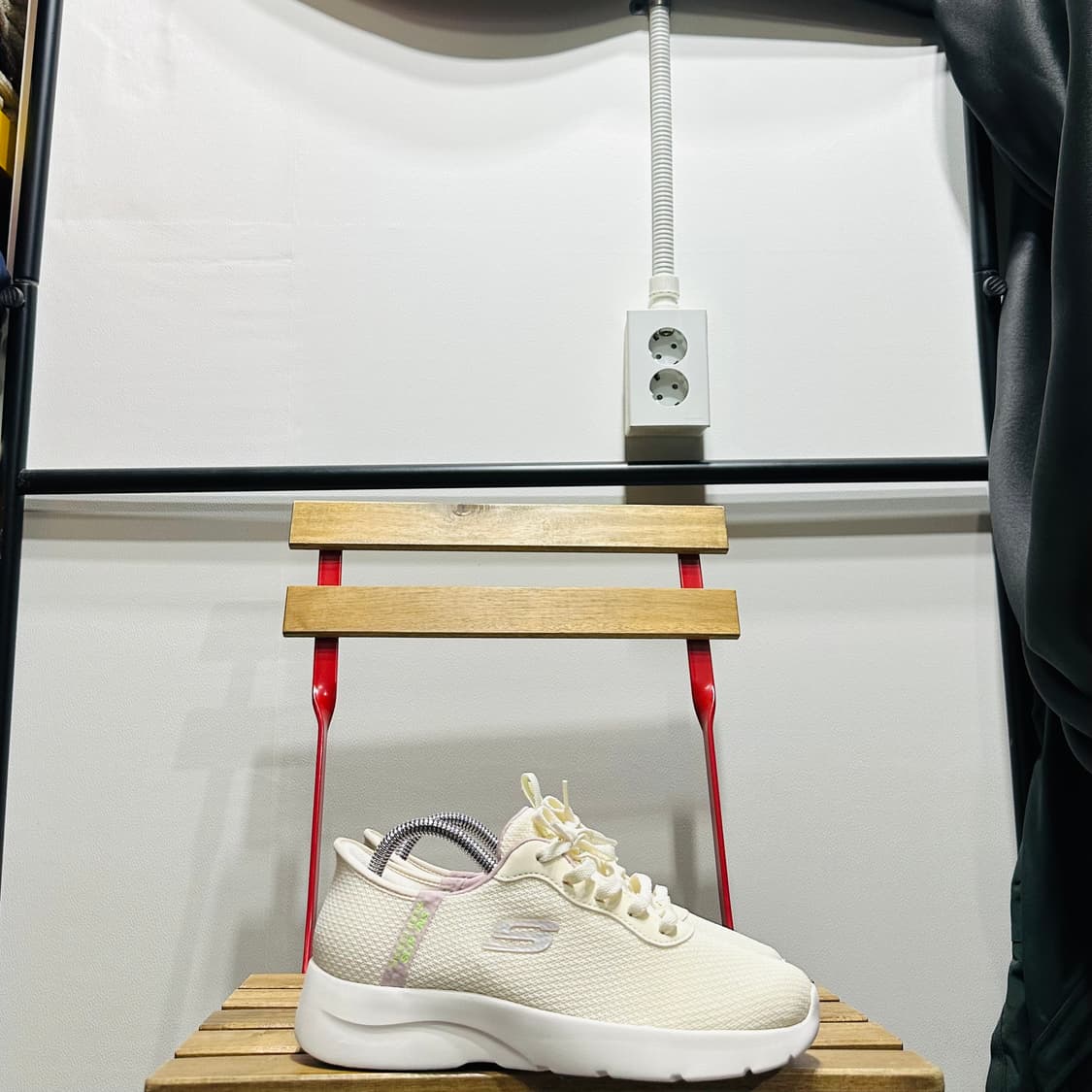 240) 스케쳐스 운동화 여자 여성 신발 다이너마이트 2.0 상품이미지1