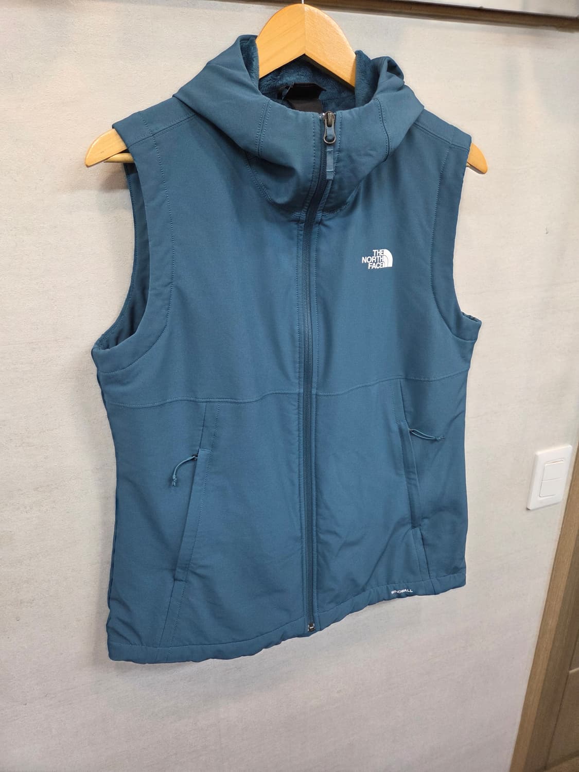 노스페이스 여성 안감플리스 윈드월 방풍 조끼 Lg 상품이미지7