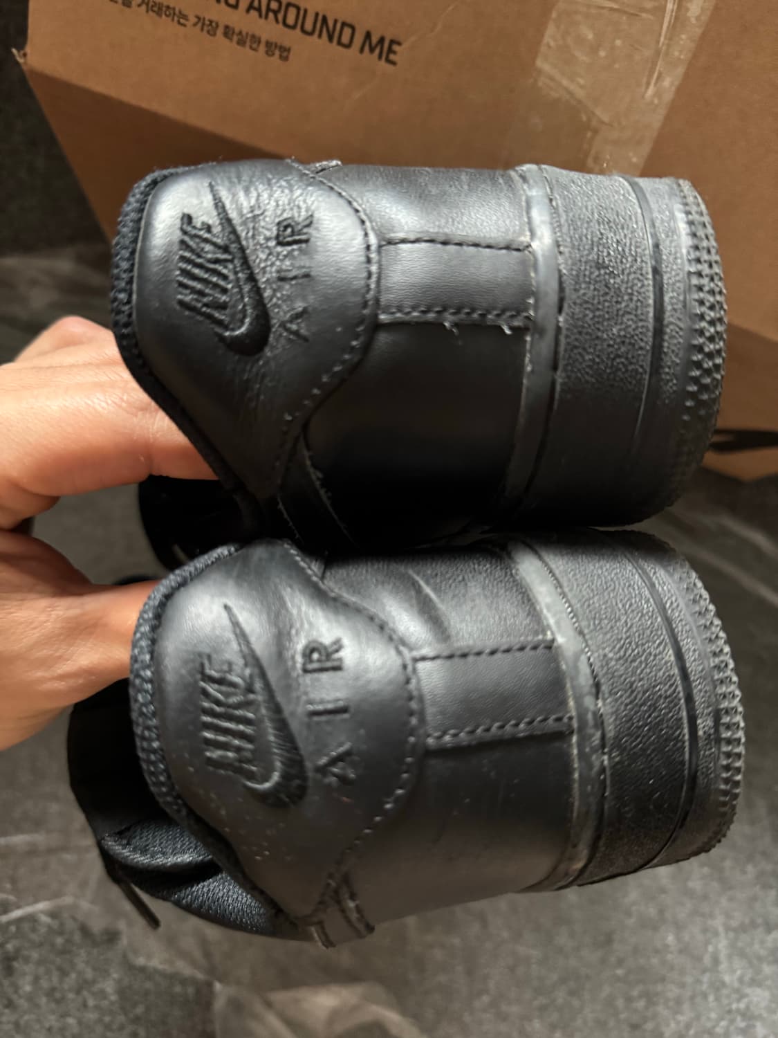 나이키 에어포스 1 '07 로우 트리플블랙 270 상품이미지5